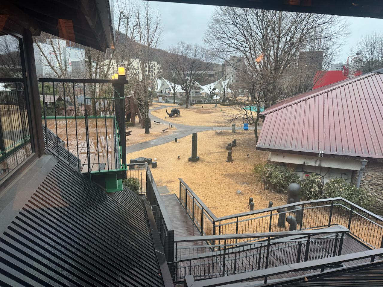 스타벅스 가나아트파크점 창밖 풍경
